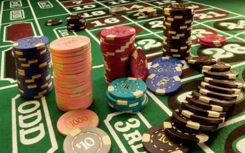 Casino-style slot games and live tables available at swerte77